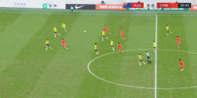 王钰栋反击 王钰栋反击