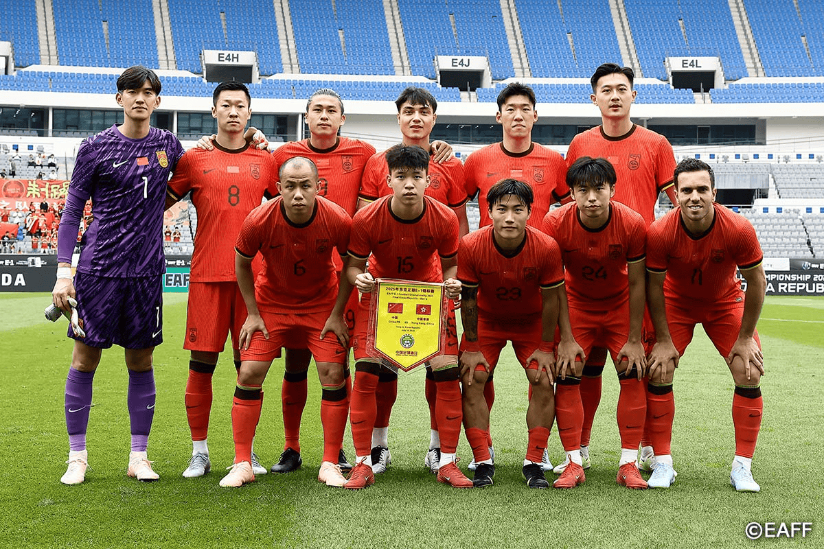 手国足, 身对手 手国足, 身对手